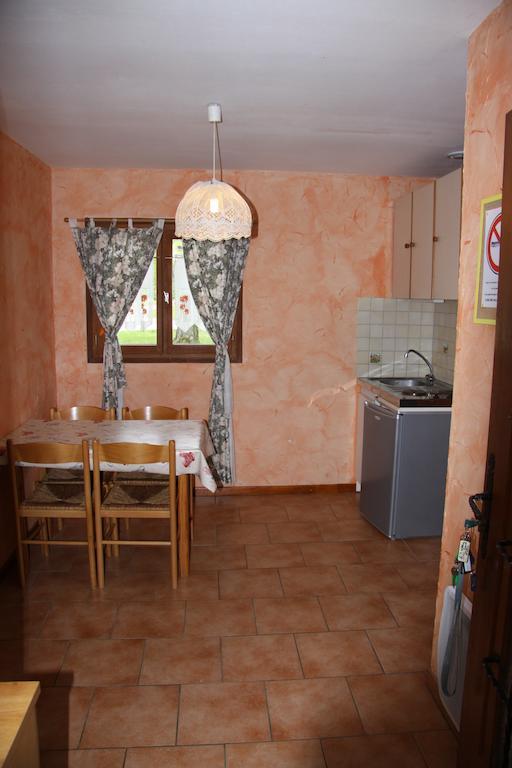 Camping De La Pelouse Jaulny Zewnętrze zdjęcie